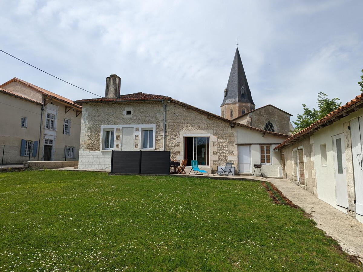 Gîte en pierres rénové, 6 pers., jardin 250m², Montboyer - Photo 32