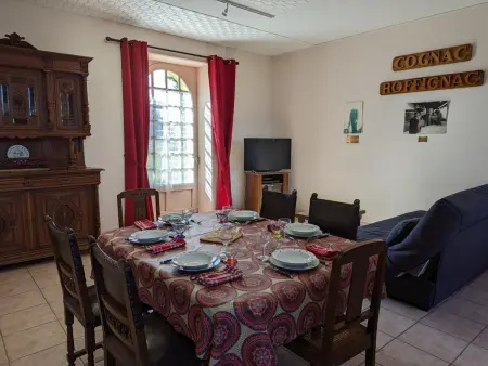 Gîte de charme près de Cognac avec vélos et jardin - Photo 9