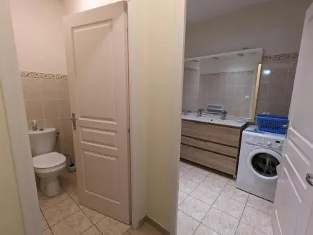 Maison rénovée près d'Angoulême avec jardin privé - Photo 13