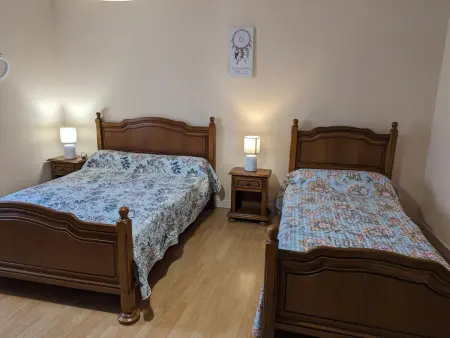 Maison rénovée près d'Angoulême avec jardin privé - Photo 18