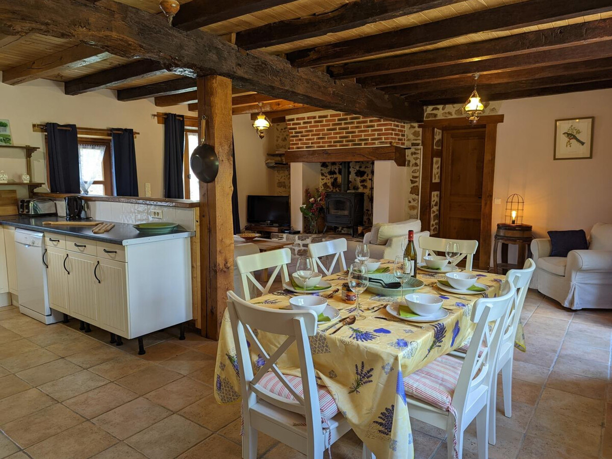 Gîte spacieux 6 pers. à Massignac, jardin 1000 m² - Photo 2
