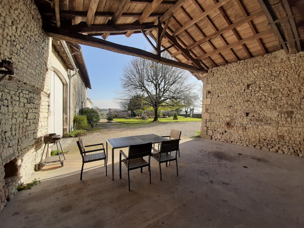 Gîte XVIIIe rénové avec grand jardin au cœur du vignoble de Cognac - Photo 32
