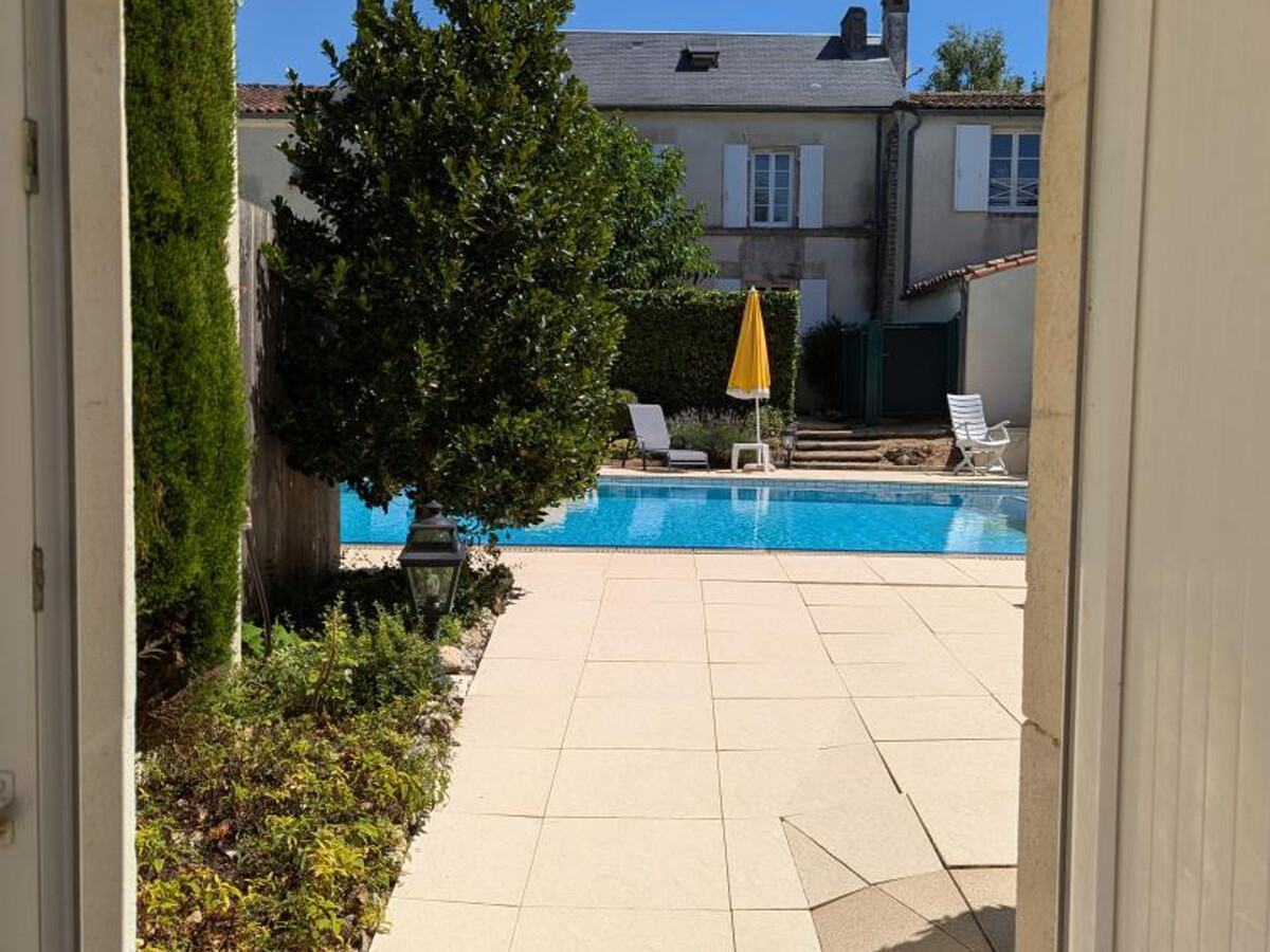 Gîte 6 pers. piscine chauffée, jardin clos à Saint-Cybardeaux - Photo 32