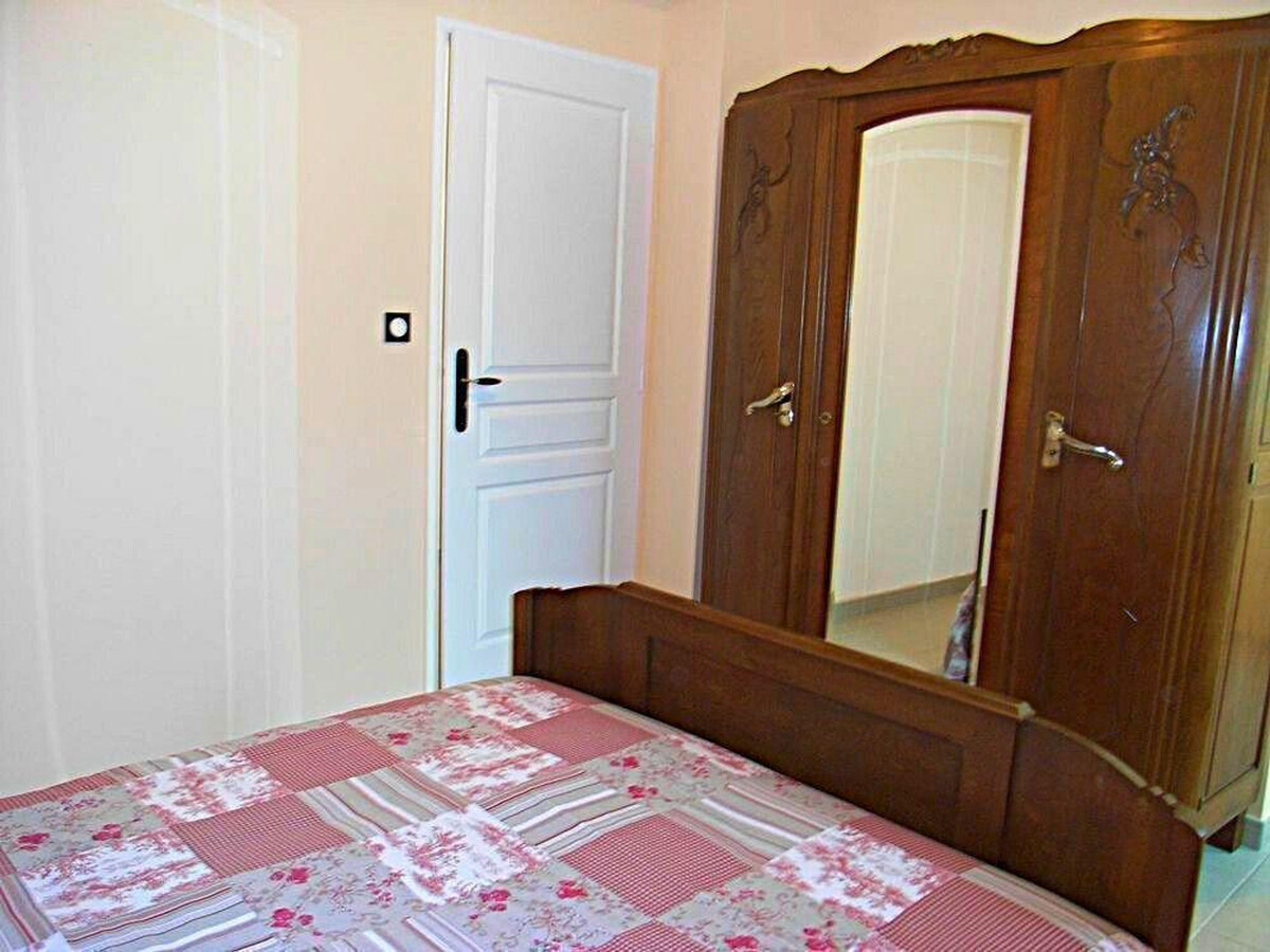 Gîte en pierres avec poêle, terrasse et cour close à Asnières-sur-Nouère - Photo 13