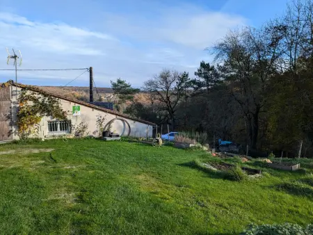 Charmant gîte à Torsac avec terrasse, animaux acceptés - Photo 27