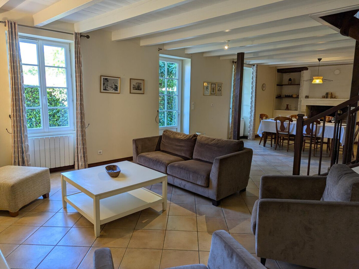 Gîte 6 pers. avec piscine chauffée à Saint-Cybardeaux - Photo 4