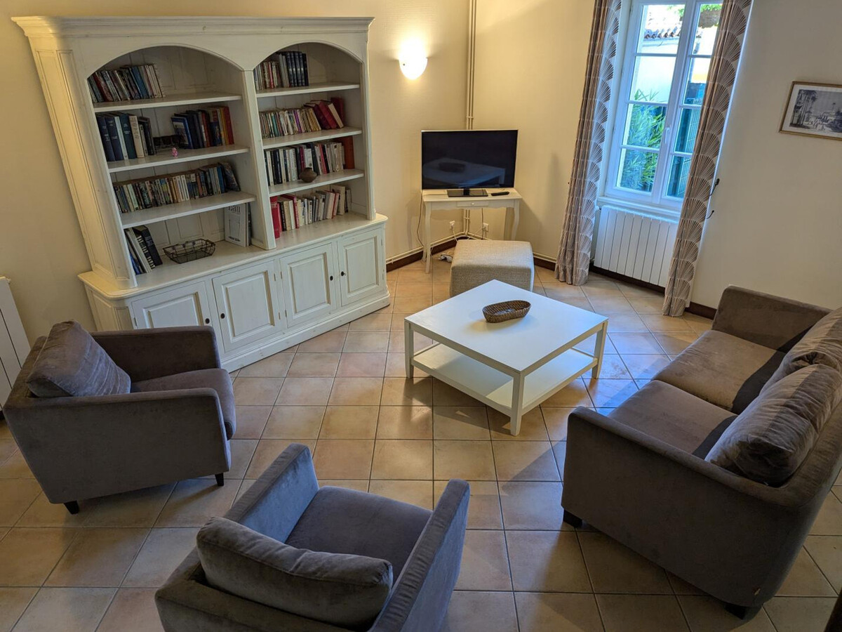 Gîte 6 pers. avec piscine chauffée à Saint-Cybardeaux - Photo 6