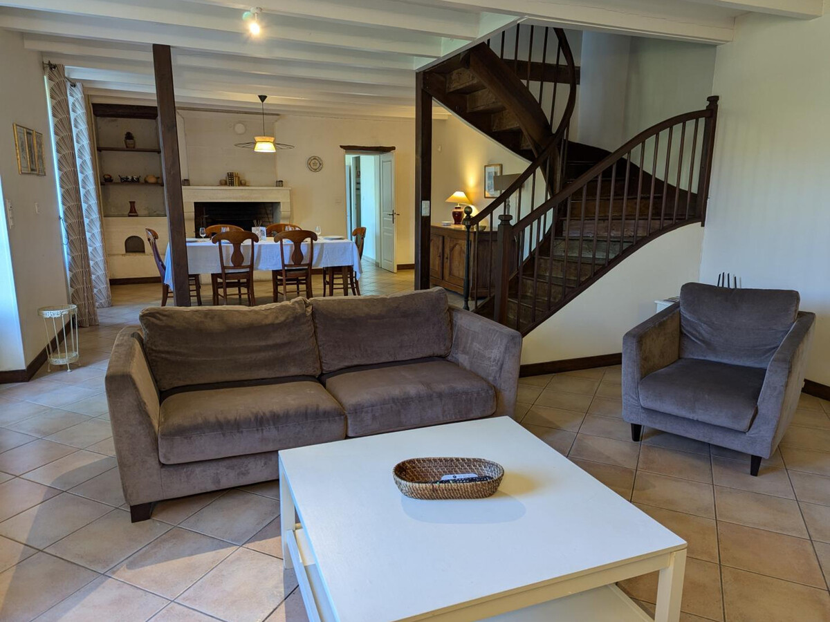Gîte 6 pers. avec piscine chauffée à Saint-Cybardeaux - Photo 7