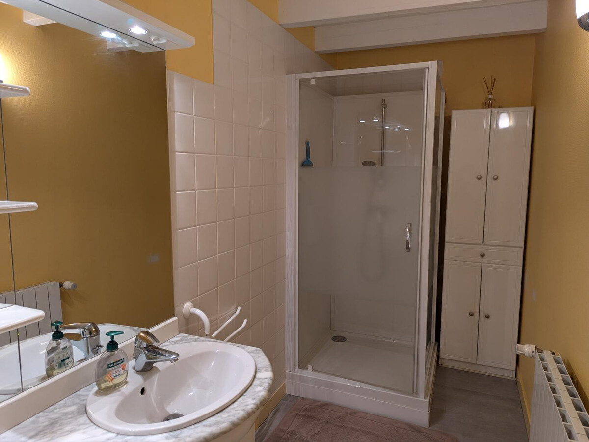 Gîte 6 pers. avec piscine chauffée à Saint-Cybardeaux - Photo 22