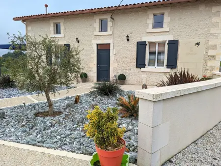 Gîte Charentais 8 pers. avec piscine privée et pêche : photo 5