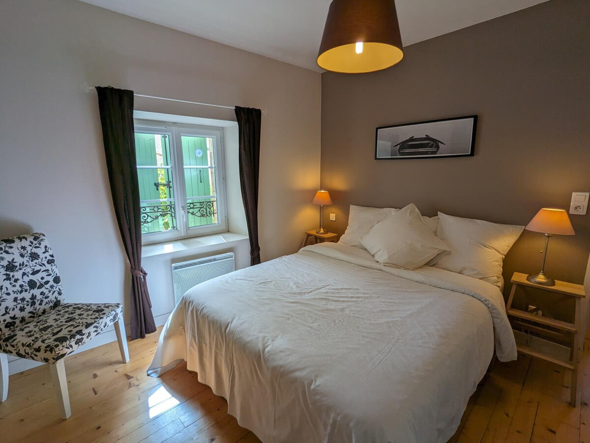 Gîte en pierre à Coulonges avec cour privée et vélos - Photo 2