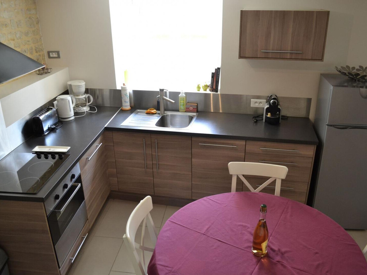 Gîte en pierre à Coulonges avec cour privée et vélos - Photo 8