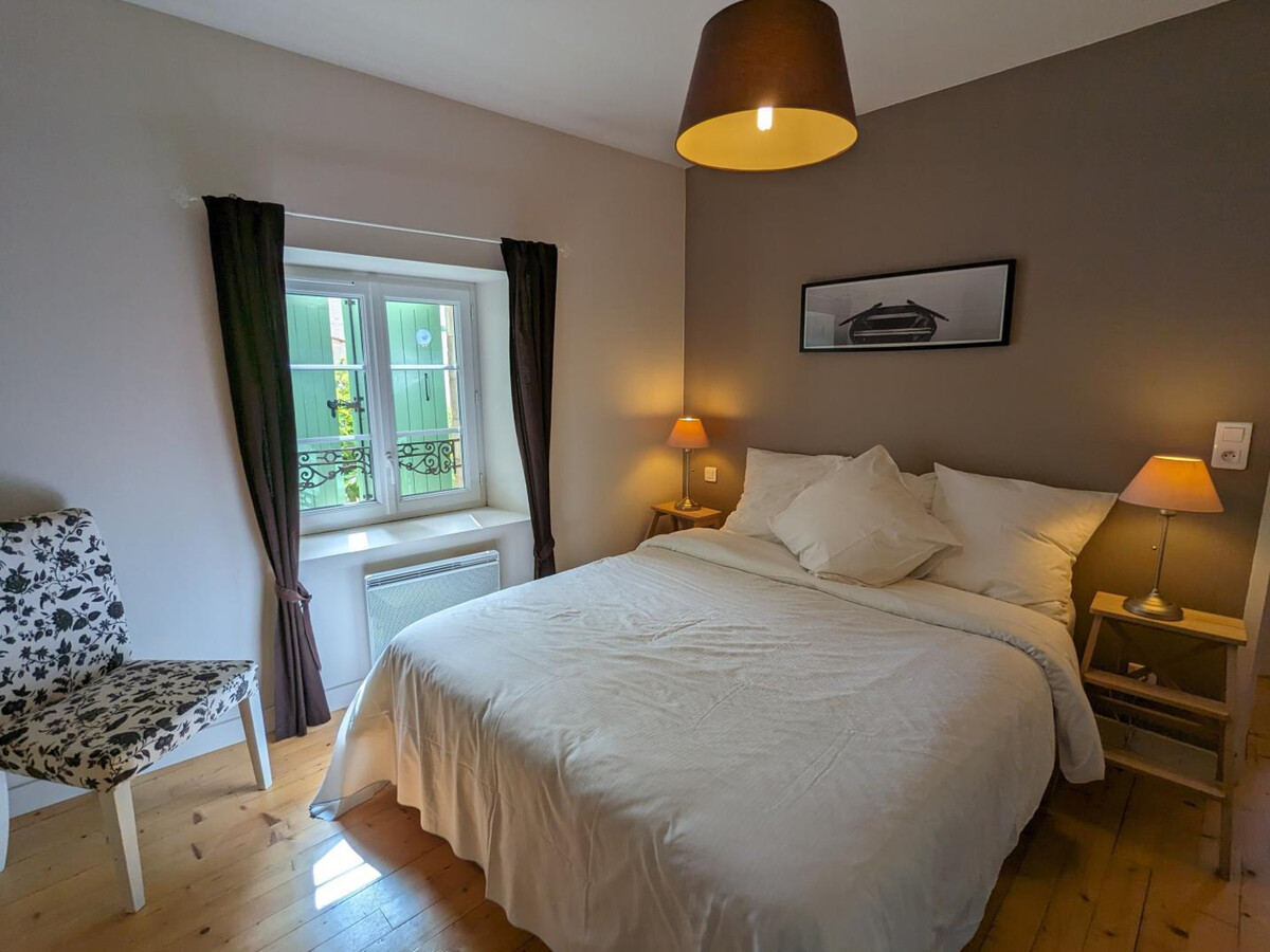 Gîte en pierre à Coulonges avec cour privée et vélos - Photo 10