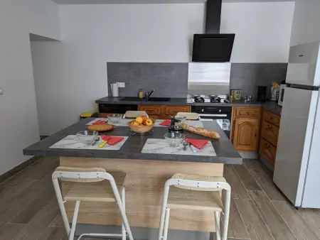 Maison lumineuse avec cour privative, proche sites culturels, tout confort, équipé bébé, wifi inclus - Photo 5