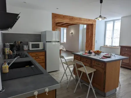Maison lumineuse avec cour privative, proche sites culturels, tout confort, équipé bébé, wifi inclus - Photo 6
