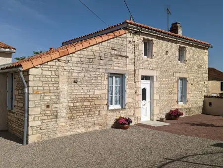 Maison lumineuse avec cour privative, proche sites culturels, tout confort, équipé bébé, wifi inclus - Photo 20