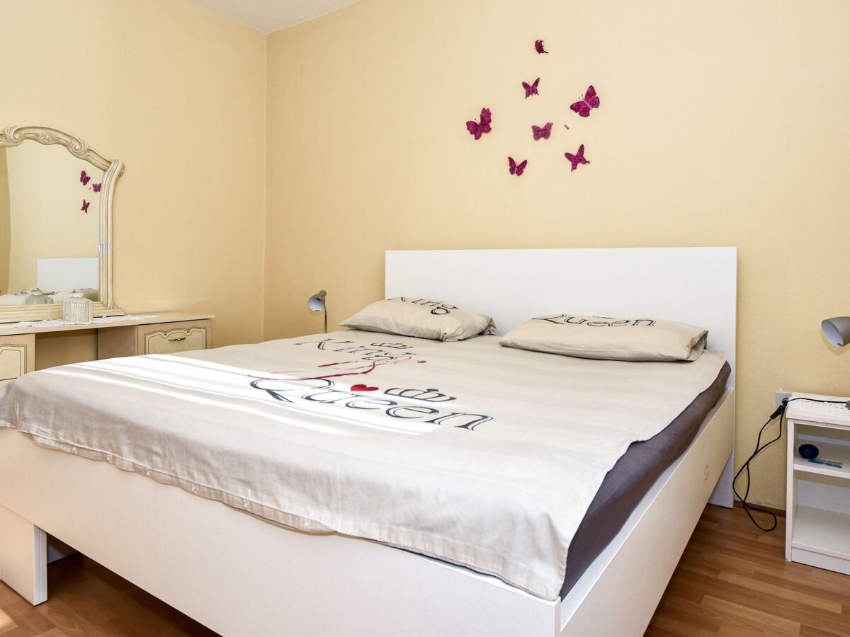 Zorka, maison 8 pers. avec piscine privée à Pirovac - Photo 9