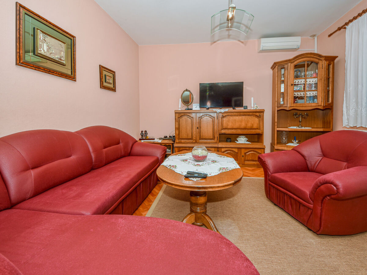Zorka, maison 8 pers. avec piscine privée à Pirovac - Photo 18