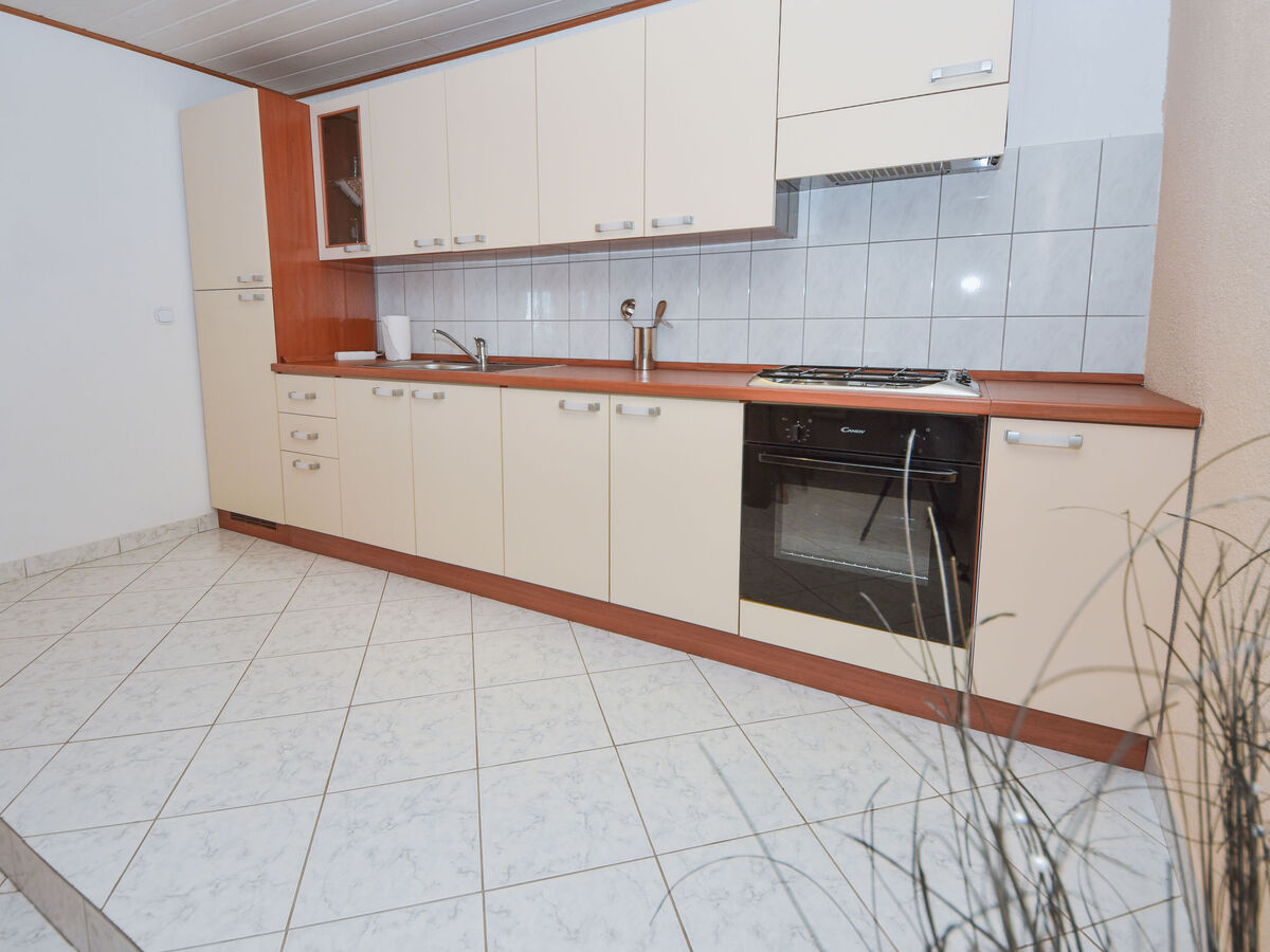 Zorka, maison 8 pers. avec piscine privée à Pirovac - Photo 19