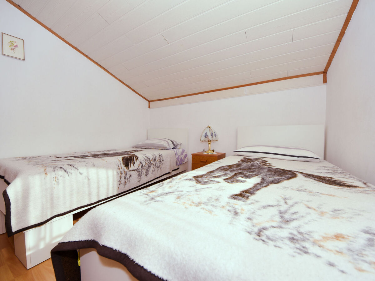 Zorka, maison 8 pers. avec piscine privée à Pirovac - Photo 21