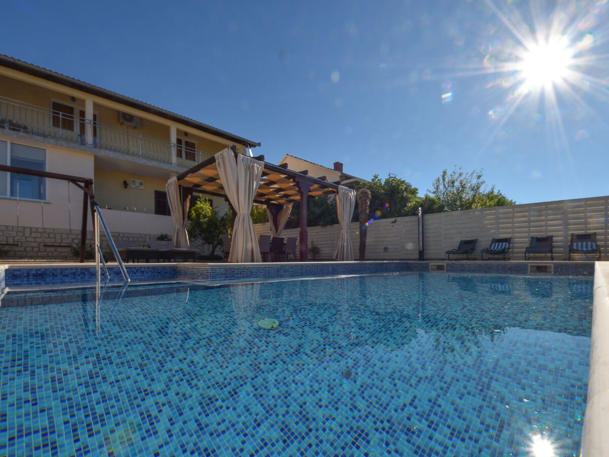 Zorka, maison 8 pers. avec piscine privée à Pirovac - Photo 30