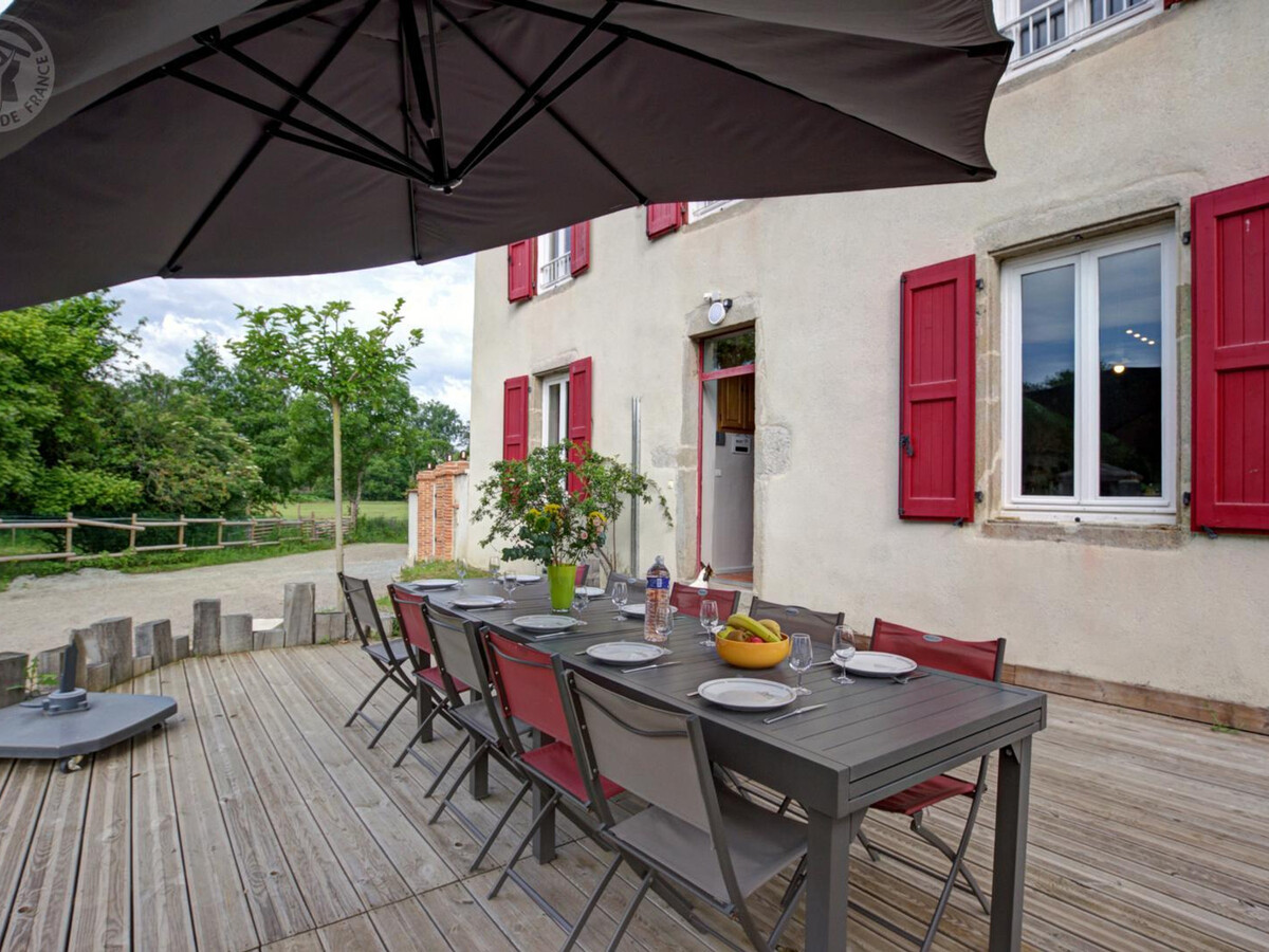 Gîte 260m² pour 15 pers. avec piscine chauffée à Mornand-en-Forez - Photo 5