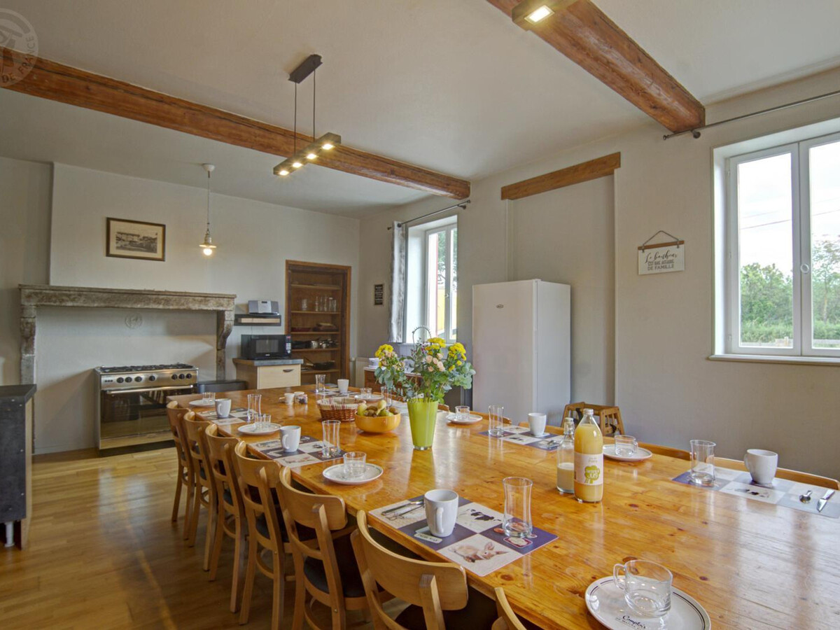 Gîte 260m² pour 15 pers. avec piscine chauffée à Mornand-en-Forez - Photo 7