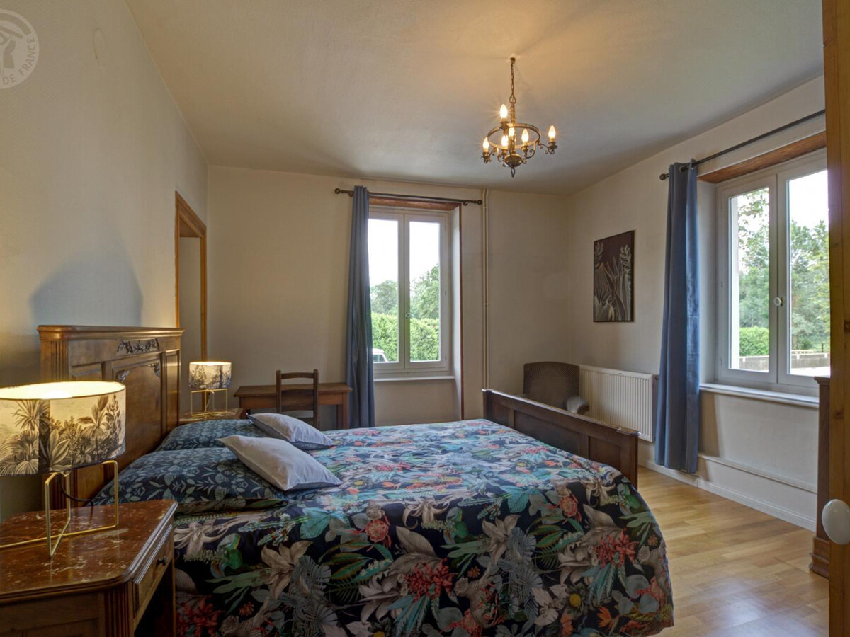 Gîte 260m² pour 15 pers. avec piscine chauffée à Mornand-en-Forez - Photo 15