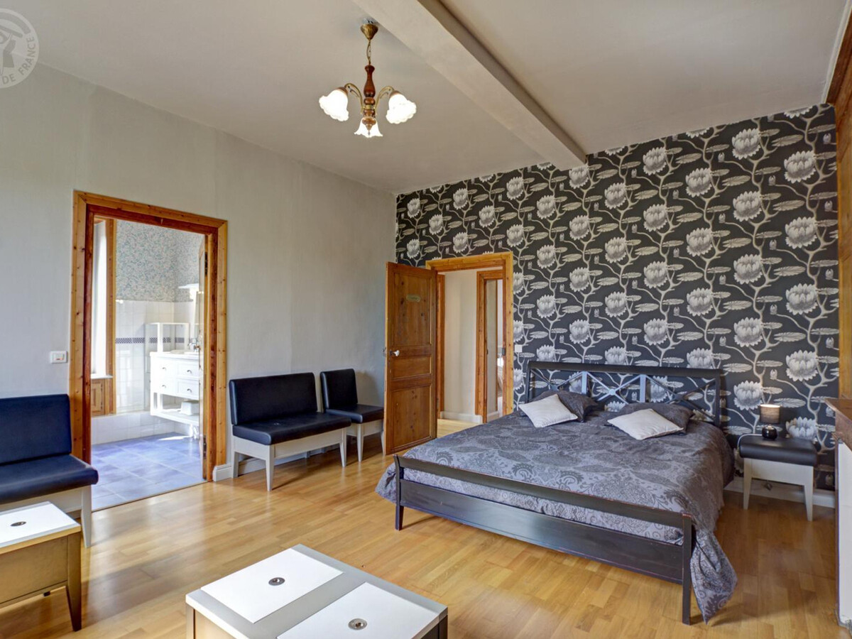 Gîte 260m² pour 15 pers. avec piscine chauffée à Mornand-en-Forez - Photo 24