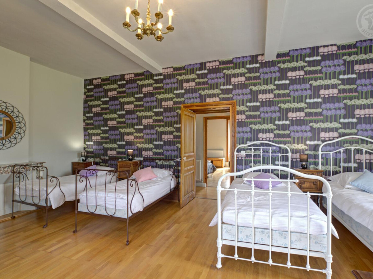 Gîte 260m² pour 15 pers. avec piscine chauffée à Mornand-en-Forez - Photo 27