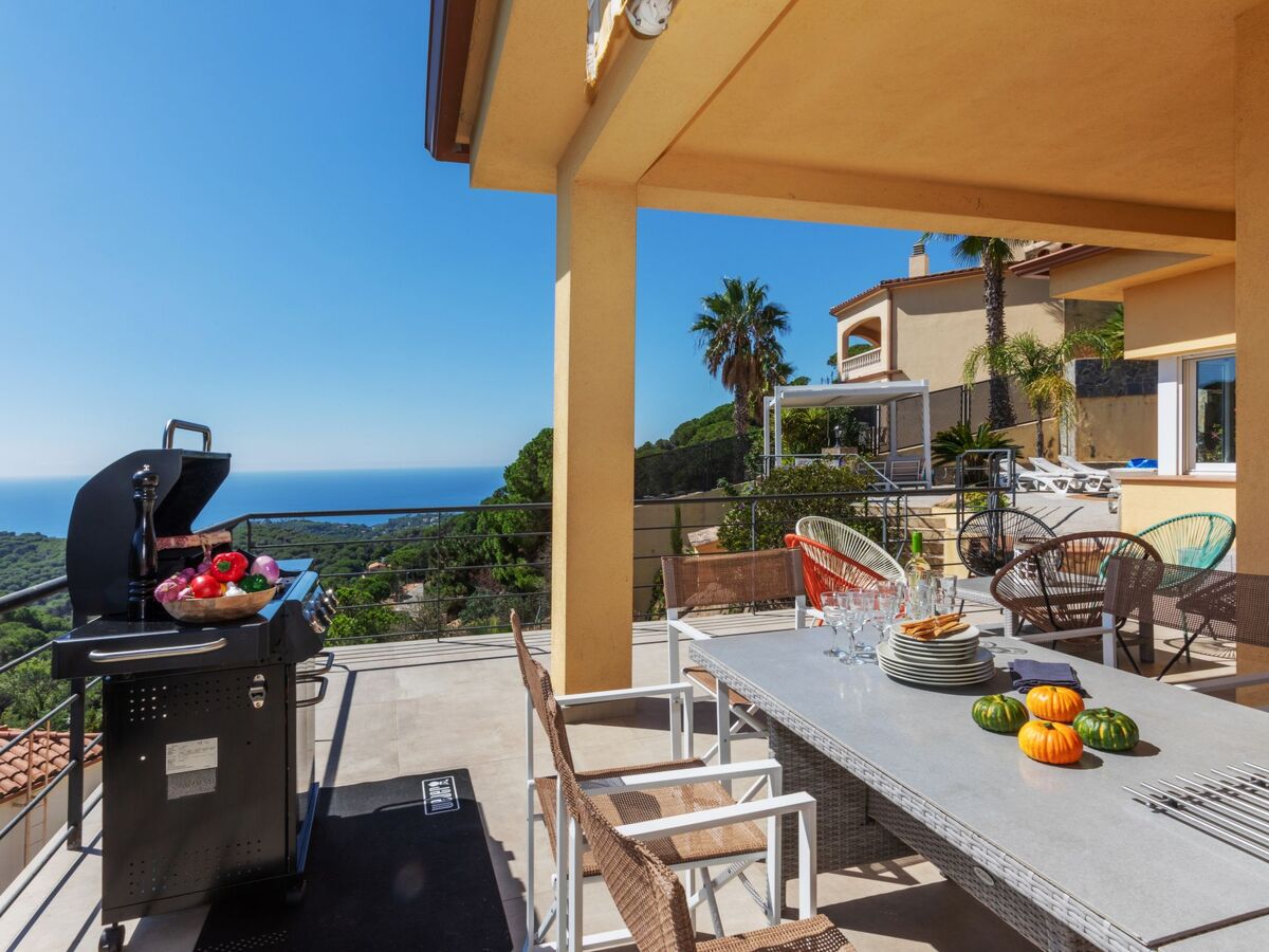 Floradise - Villa 5 chambres avec piscine à Lloret de Mar - Photo 35
