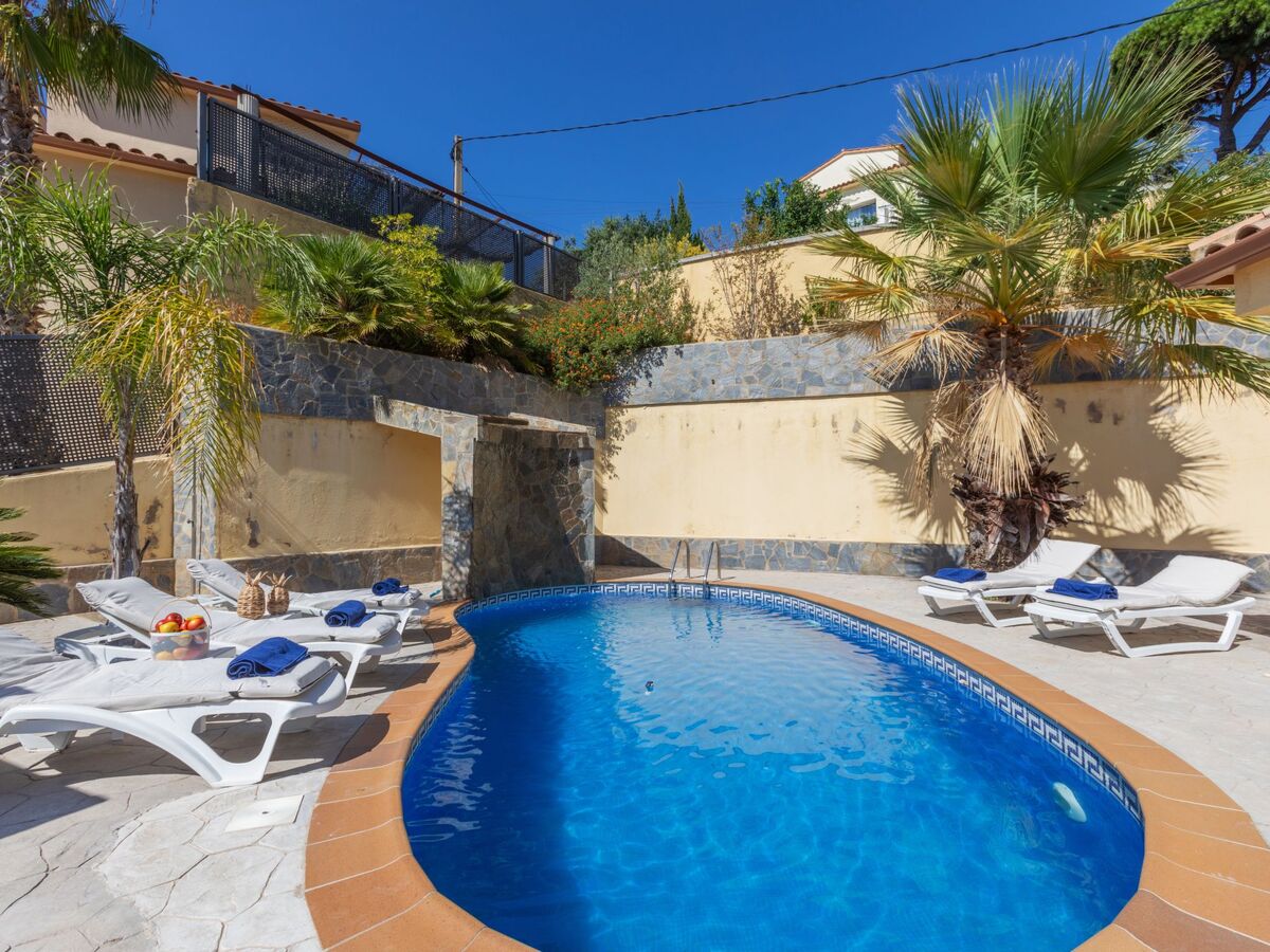 Floradise - Villa 5 chambres avec piscine à Lloret de Mar - Photo 39
