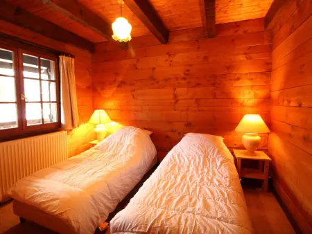 Chalet 4 chambres 100m² avec terrasse et parking aux Carroz : photo 6