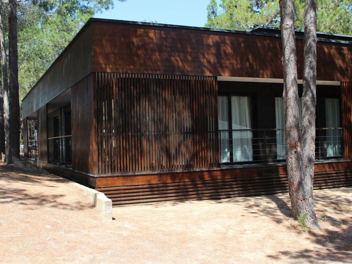 Villa en bois 6 chambres avec vue mer à Calvi - Photo 1