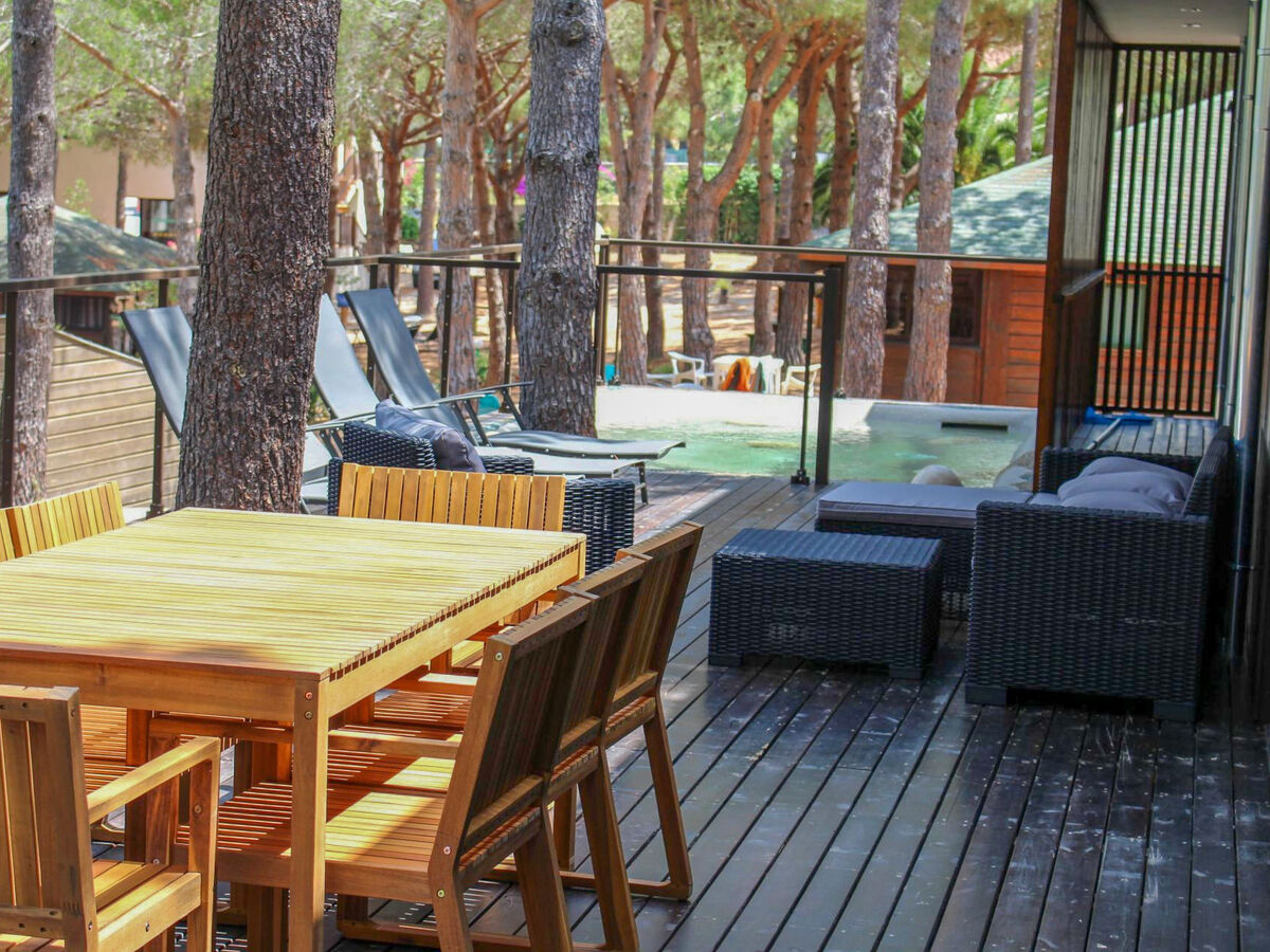Villa en bois 6 chambres avec vue mer à Calvi - Photo 3