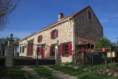 Location gite de vacances à Saint Maurice près Pionsat