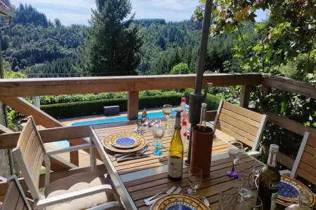Maison de vacances St Basile, piscine partagée en Ardèche : photo 2
