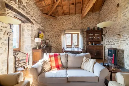 Maison de vacances St Basile, piscine partagée en Ardèche : photo 9