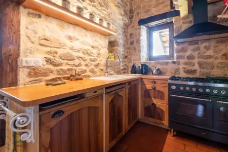 Maison de vacances St Basile, piscine partagée en Ardèche : photo 11
