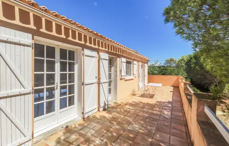 Maison 6 personnes avec piscine privée à Fouzilhon : photo 15