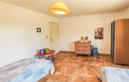 Maison 6 personnes avec piscine privée à Fouzilhon : photo 30