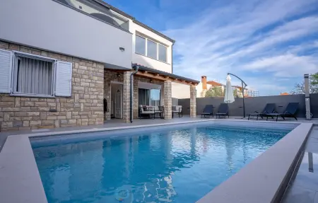 Location maison à Posedarje