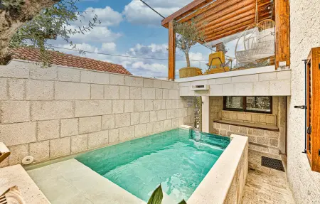 Location maison à Okrug Gornji