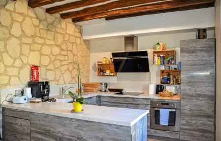 Maison en pierre de 100 ans avec piscine privée à Saulchery : photo 6