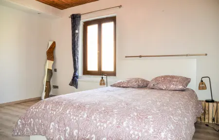 Maison en pierre de 100 ans avec piscine privée à Saulchery : photo 16