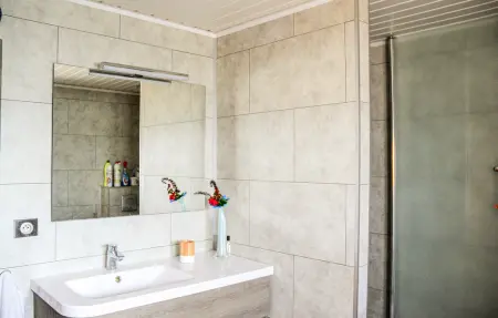 Maison en pierre de 100 ans avec piscine privée à Saulchery : photo 23