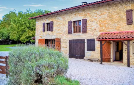 Maison 15 personnes à Gigny - Photo 1