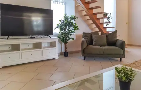 Maison 6 chambres avec piscine privée à Arthenac : photo 22