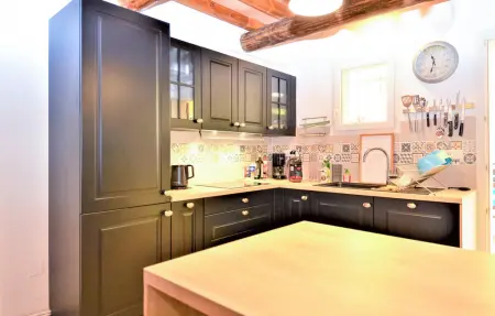 Maison 9 personnes à St Quentin la Poterie - Photo 3