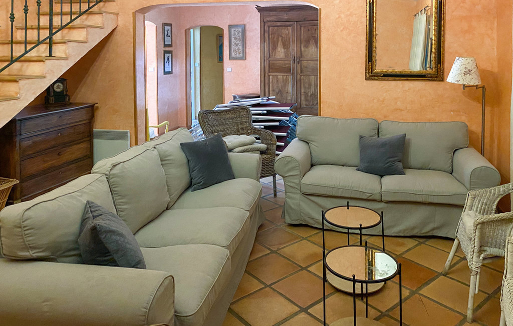 Maison 6 chambres avec piscine privée à Entrecasteaux - Photo 3